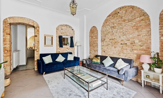 Kreuzberg Apartment | Arbio I Rustic Loft in Reuterkiez