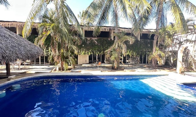 Brisas de Zicatela Hotel | Arca