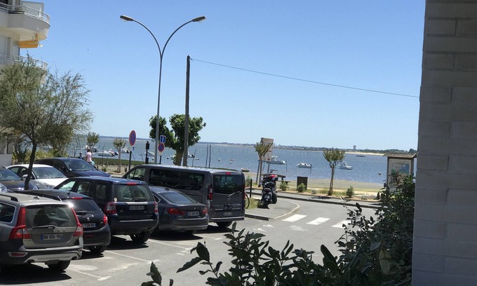 Arcachon Apartment | Arcachon pointe de aiguillon - T3 new sea view
