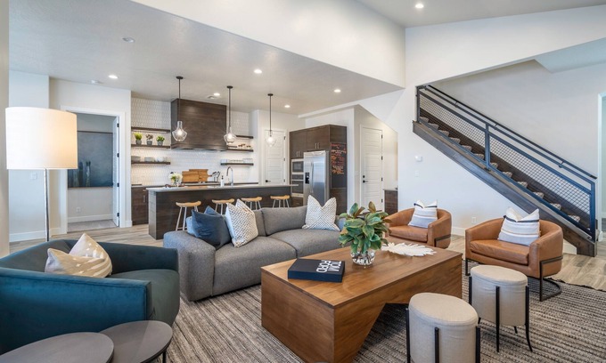 Santa Clara House | Arcadia 51 | Private Hot Tub * Resort Pool * Shuffleboard