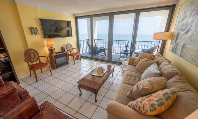 Arcadian Shores Condo | Arcadian II 7A - 3 Bedroom