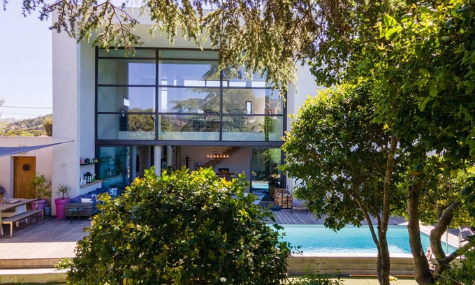 Les Baumettes Villa | ARCHITECT-DESIGNED VILLA AT THE GATEWAY TO THE CALANQUES PARK