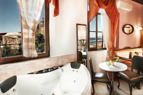 Old Town Apartment | Archontiko Evgenia Studios & Suites Old Town Chania