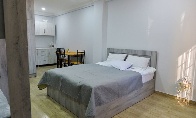 Kutaisi Apartment | Archy’s New Appartment.