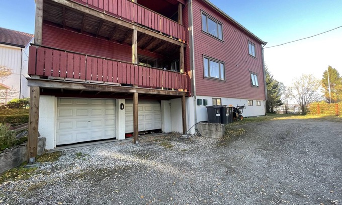Tromso Apartment | Arctic Paradise - 4 Bedroom Apartment in Tromso