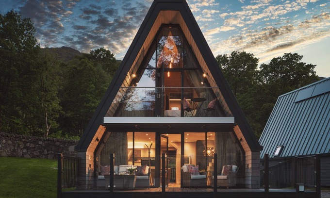 Arrochar Cottage | Ardlui Retreat Lodge 3