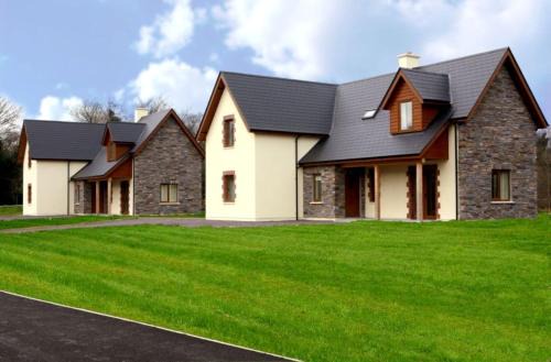 Ardnatrush House | Ardnagashel Woods