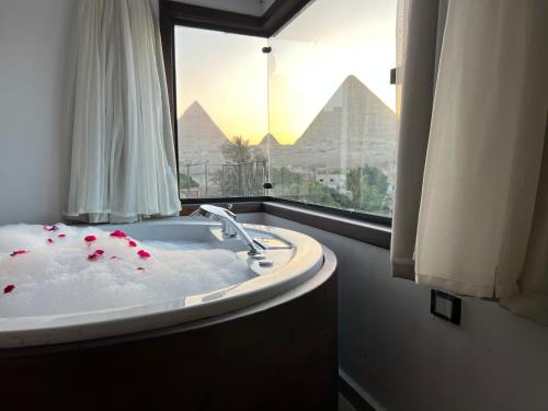 Al Haram Hotel | Arena Pyramids View
