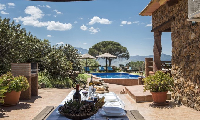 El Gastor Villa | Arenosa - Two Bedroom Villa, Sleeps 4