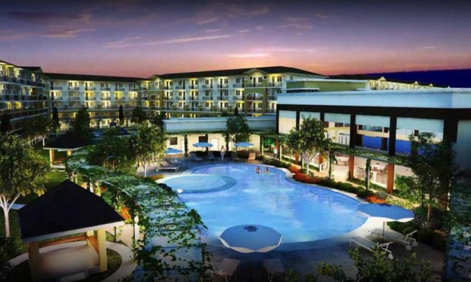 Sasa Apartment | Arezzo Place Affordable 2BR Condo With Pool, Fast Wifi & Unli Netflix And Hot Shower - Near Davao Airport, Samal Barge, and SM Lanang
