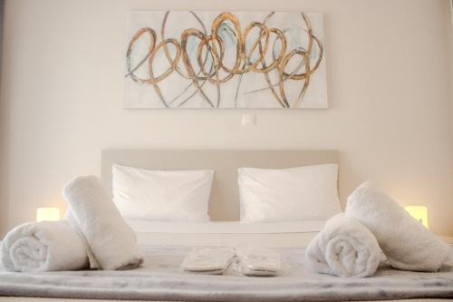 Petaloudes Apartment | Arfaras Home