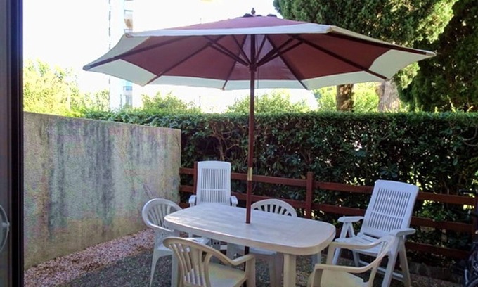 Argeles Plage Apartment | Argelès-sur-Mer: Cozy 1BR Apt w/Terrace, Pool, Tennis, 500m from Beach, Parking