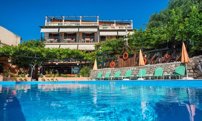 Benitses Apartment | Argo Pool & Bar