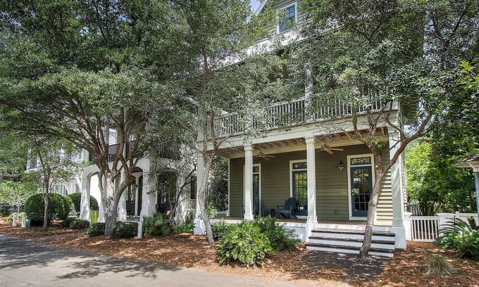 Rosemary Beach Cottage | Argyll Cottage 'In' Rosemary Beach, 2100 Sq Ft & Wi-Fi
