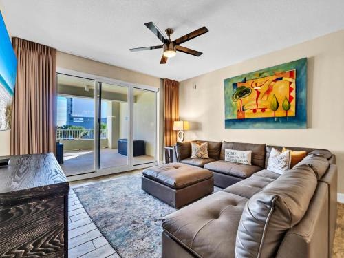 Coffeyville House | Ariel Dunes 209