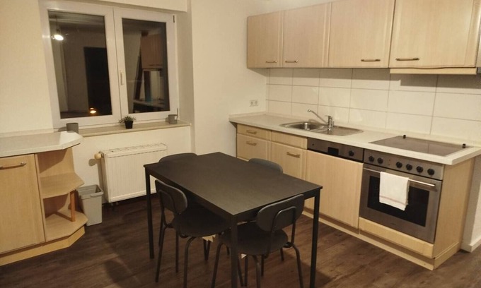 Hilbersdorf Apartment | AriProp Chemnitz Central Stay – 3 Guests