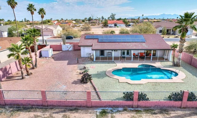 Arizona City House | Arizona City golf course home with pool and RV parking, pets allowed!