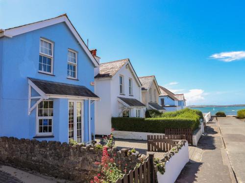 Rhosneigr House | Arkoo