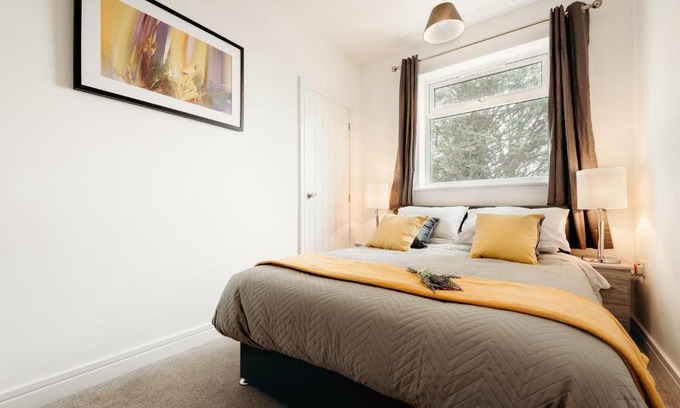 Hinckley Apartment | Arlan Apartments Comfort and Ease, Hinckley