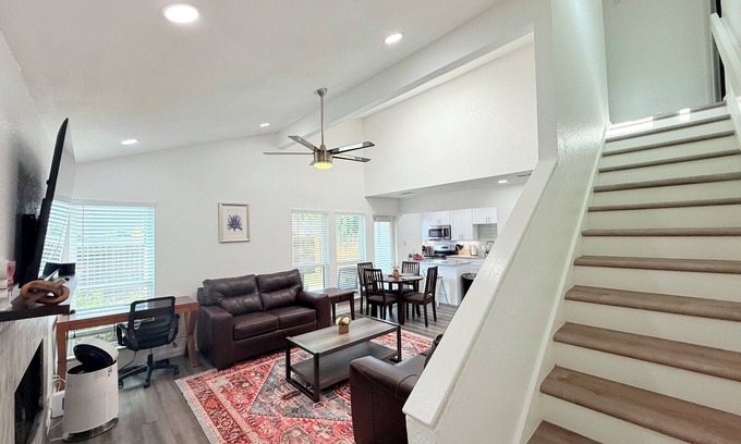 West Arlington House | Arlington Entertainment District Home Purple Door