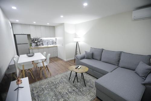 Elbasan Apartment | Arlis Apartments - near North and South Terminal