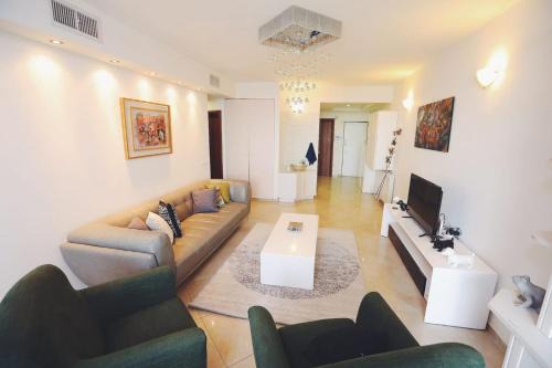 Mamilla Apartment | Art Apartment In Mamila - Parking Best Location 2