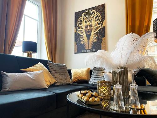 Gera Apartment | Art Deco Design Apartment, 65 Zoll TV, Waschtrockner, beste Lage, am Markt