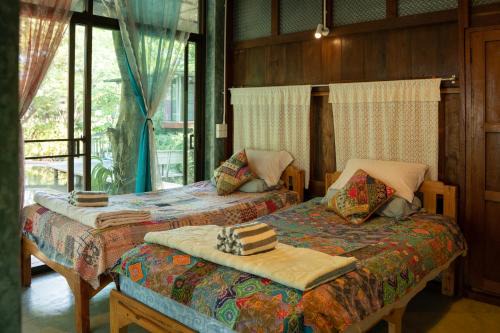Chiang Dao House | Art House at Chiangdao - Lake House