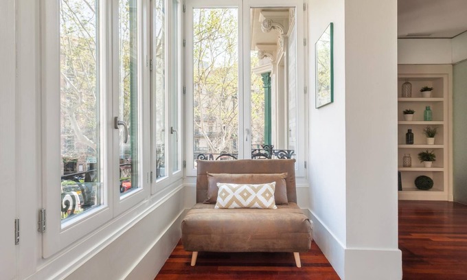 Esquerra de l'Eixample Apartment | ART HOUSE CITY CENTRE UNIVERSITAT