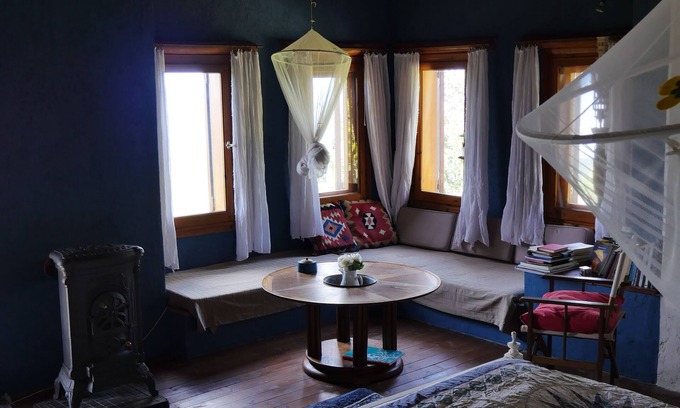 Sithonia House | art house off-grid in a private heaven
