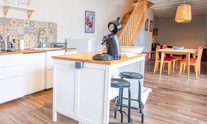 Amboise Apartment | ART IS AN ALE Annexe - Facing the castle