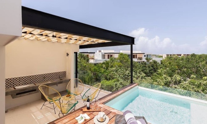 Tulum Condo | Art Penthouse studio|Private Pool| Gym|100 Wi-Fi