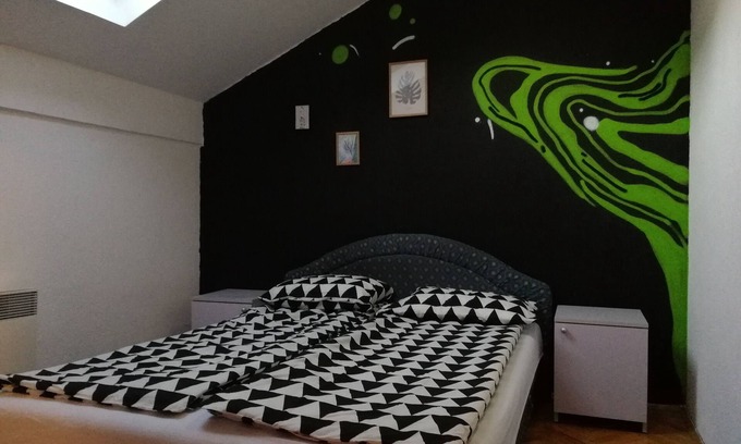Sarajevo House | Art Studio Apartment Blue