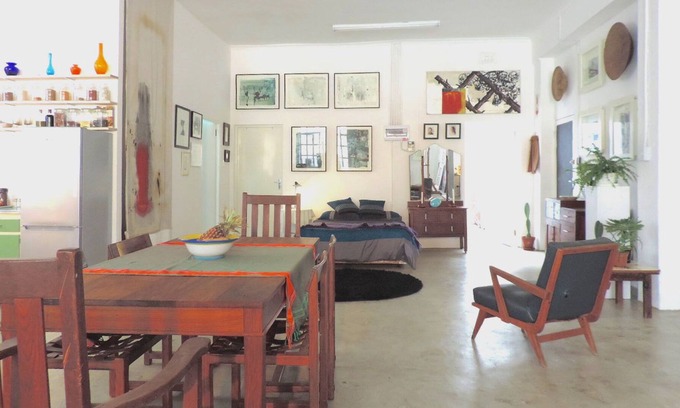 Woodstock Apartment | Art studio loft apartment in Woodstock