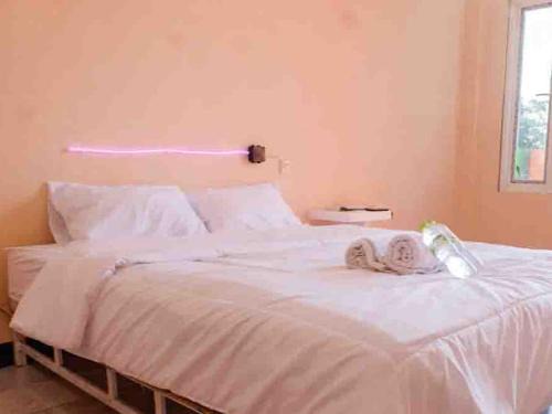 Caruban Hotel | Artayya Puri 2 near Alun Alun Caruban Mitra RedDoorz
