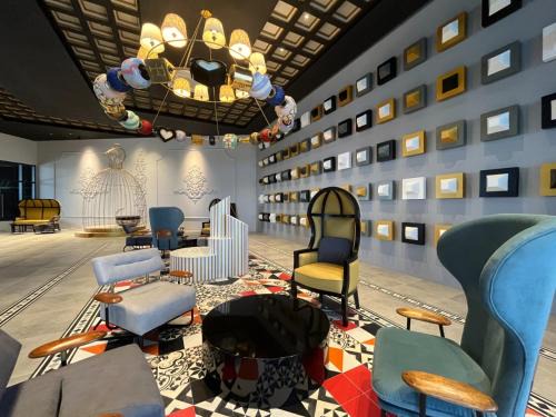 Taman Midah Apartment | Arte cherass by Sweet home