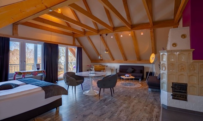 Haunstetten-Ost Hotel | Arthotel ANA Style