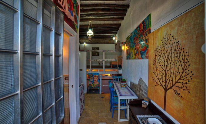 Province of Messina Apartment | Artist's House di Pace