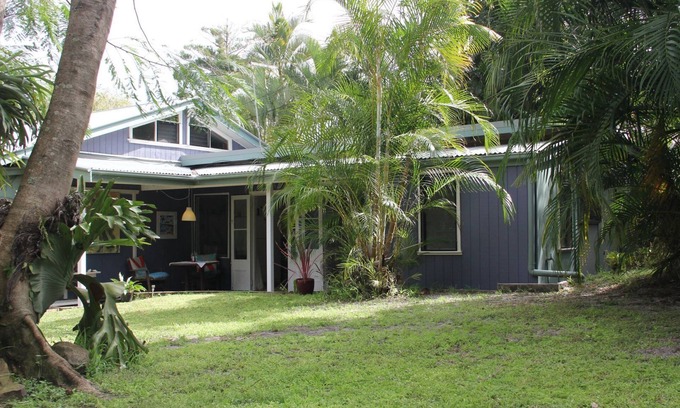 Byron Bay Cottage | Artist Studio Cottage