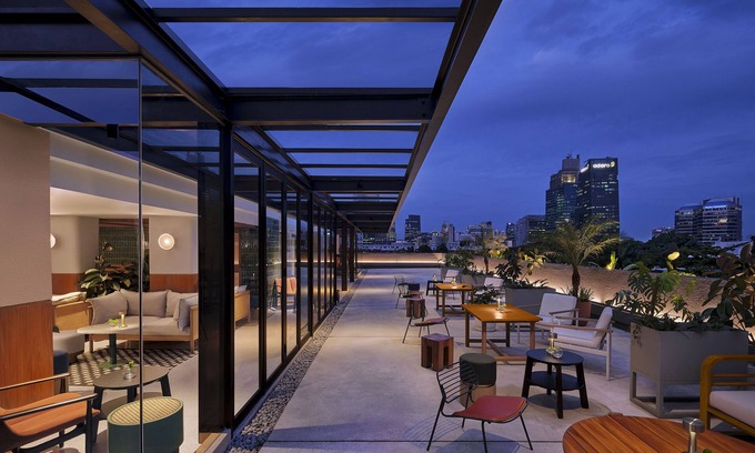 East Kuningan Hotel | ARTOTEL Casa Kuningan