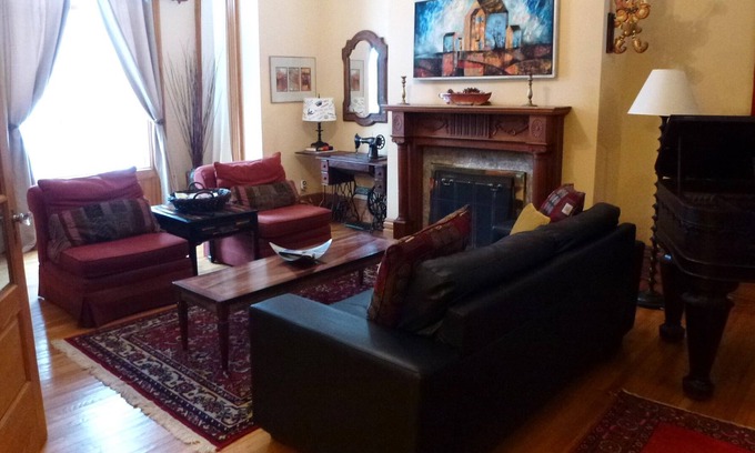 Cabbagetown South House | 'Arts on Seaton', a Downtown Toronto Grand Victorian House