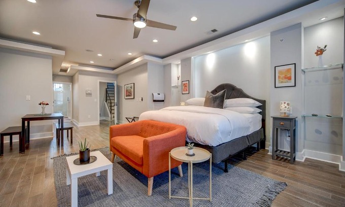 Fishtown House | Artsy Hidden Gem ll -Free Parking -