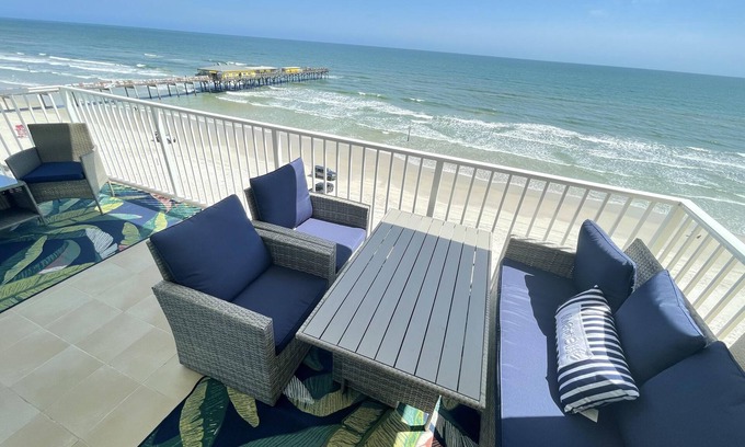 Ocean View Halifax Estates Condo | Aruba 602 - Brand new in 2021 - 4 BR Direct Oceanfront Condo - Large Balcony