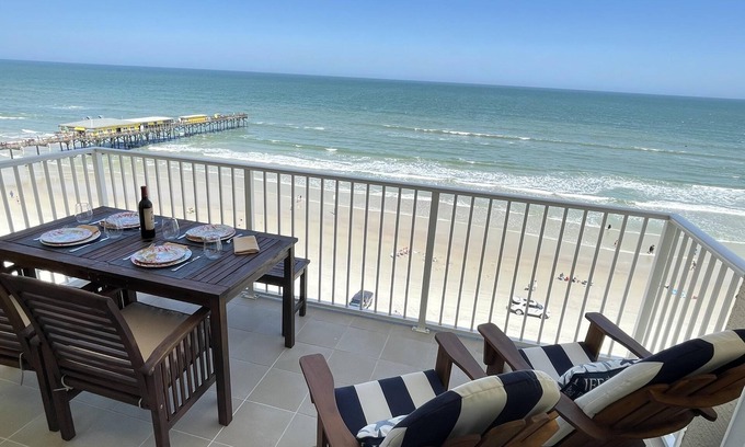 Ocean View Halifax Estates Condo | Aruba 803 -Brand new in 2021 - 3 BR Direct Oceanfront Condo - Fantastic Balcony