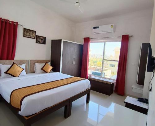 Mali Colony Hotel | Arul's Hotel