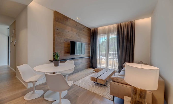 Poetto Apartment | Arveskida Suite Comfort Flat near Poetto Beach