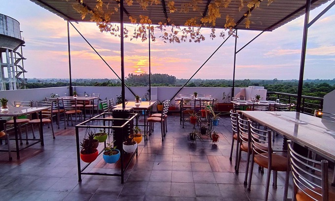 Moradabad Hotel | Asapian House - A Luxury Homestay at Moradabad