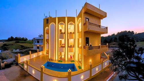 Bail Parao Hotel | Asapin Vanymahal