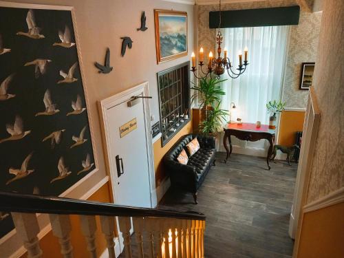 Scarborough House | Ashburton House - B&B