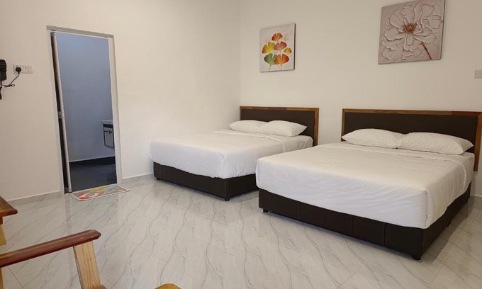 Kuala Terengganu House | ASM Roomstay-4-2 Queen Beds